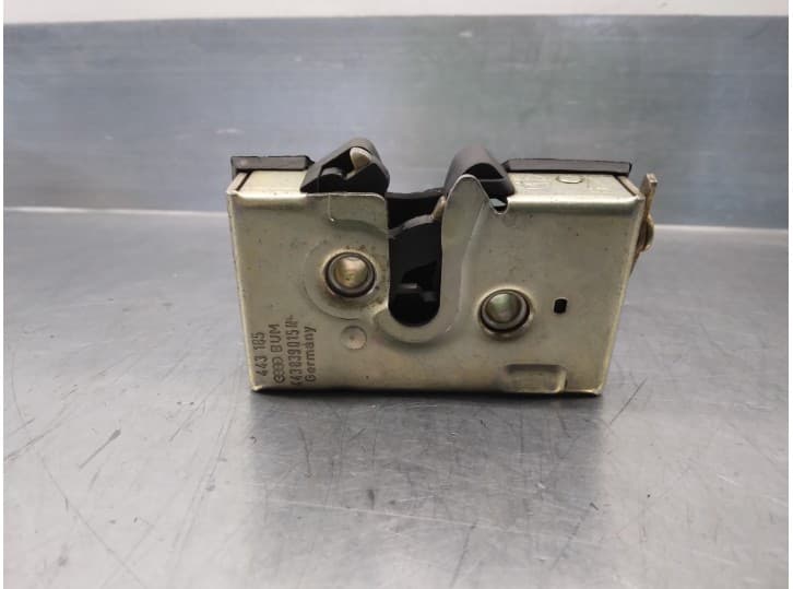 Recambio de cerradura puerta trasera izquierda para audi 100 c3 sedán (443, 444) 2.2 referencia OEM IAM 443839015 4 PUERTAS