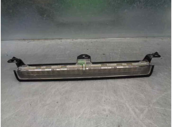 Recambio de luz central de freno para volvo v70 ii (285) 2.5 tdi referencia OEM IAM 9154505