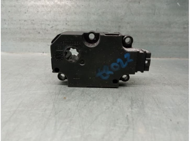 Recambio de motor apertura trampillas climatizador para audi a6 c8 (4a2) 35 tdi mild hybrid referencia OEM IAM ET416003 ZBAT008