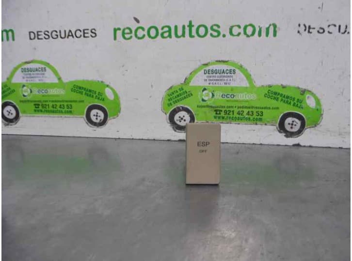 Recambio de mando para hyundai santa fé ii (cm) 2.2 crdi gls referencia OEM IAM 935552B000