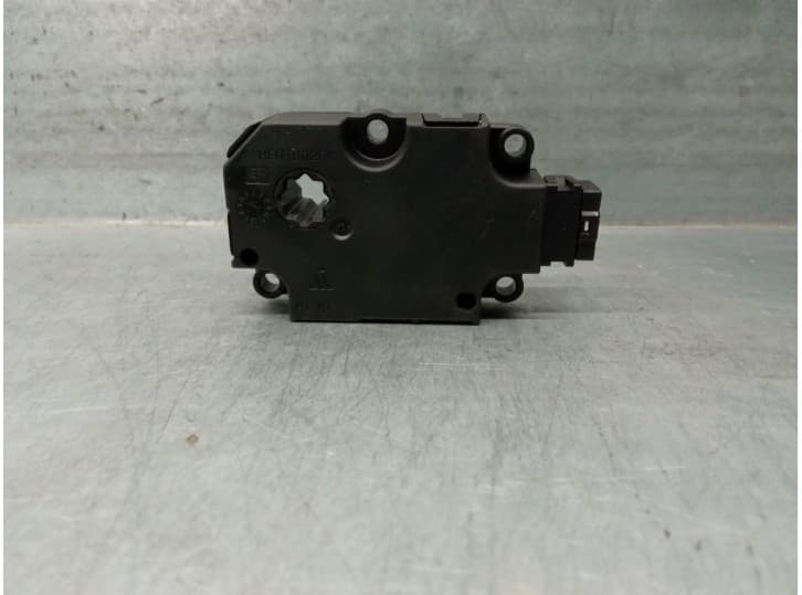 Recambio de motor apertura trampillas climatizador para audi a6 c8 (4a2) 35 tdi mild hybrid referencia OEM IAM ET416003 ZBAT008