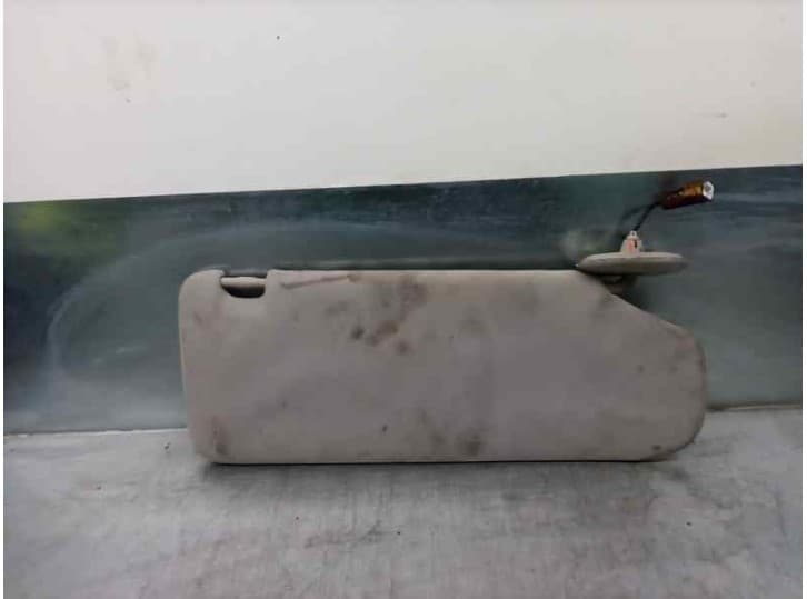 Recambio de parasol izquierdo para toyota avensis station wagon (_t25_) 2.4 (azt251_) referencia OEM IAM 7432005151B1