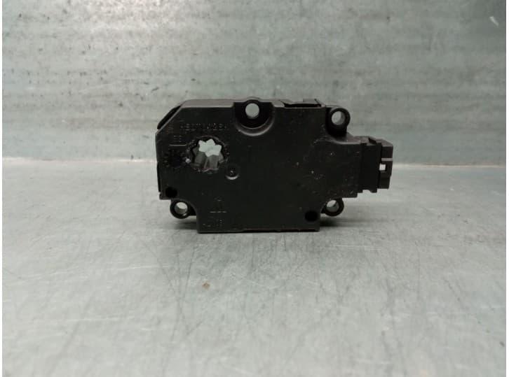 Recambio de motor apertura trampillas climatizador para audi a6 c8 (4a2) 35 tdi mild hybrid referencia OEM IAM ET416003 ZBAT008