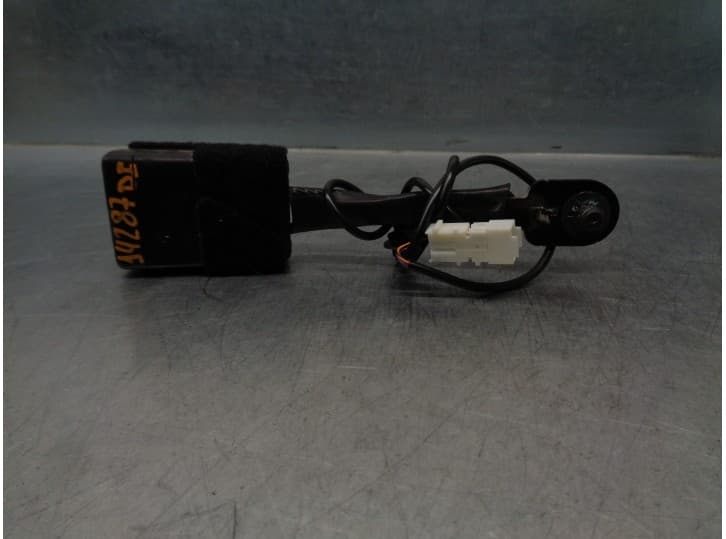 Recambio de enganche cinturon delantero izquierdo para mini mini countryman (f60) cooper s referencia OEM IAM 7313299