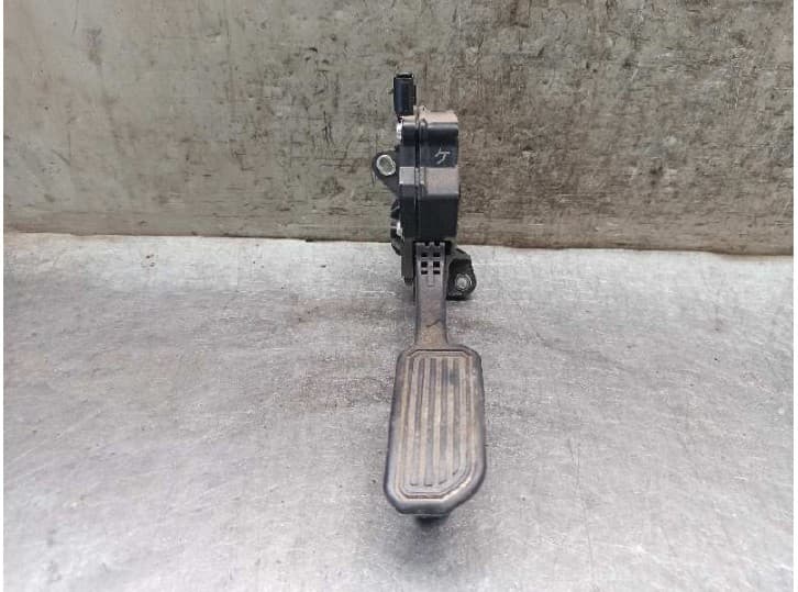 Recambio de potenciometro pedal para toyota prius (_w3_) 1.8 hybrid (zvw3_) referencia OEM IAM 7811012050 1988008571 DENSO