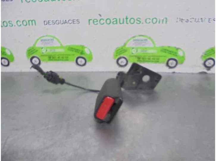 Recambio de enganche cinturon trasero izquierdo para citroën c4 ii (nc_) 1.6 hdi 115 referencia OEM IAM 96748537XT 2 PINES