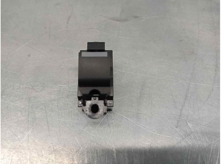 Recambio de mando elevalunas trasero izquierdo para land rover range rover sport ii (l494) 3.0 tdv6 4x4 referencia OEM IAM FK721