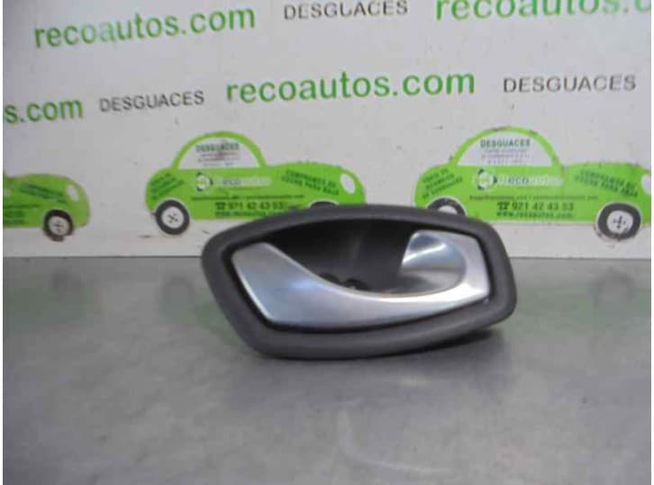 Recambio de maneta interior delantera derecha para renault laguna iii grandtour (kt0/1) 3.0 dci (kt03, kt13) referencia OEM IAM