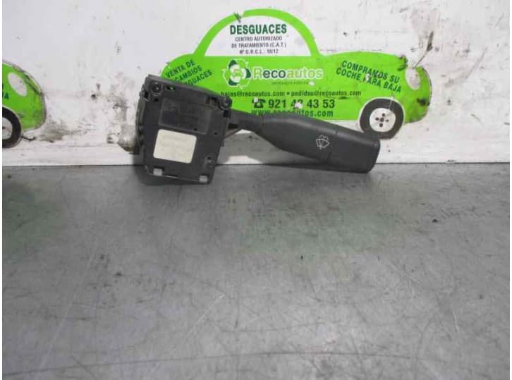 Recambio de mando limpia para renault rapid / express (f40) diesel referencia OEM IAM 7700306161 61570017 NEIMAN