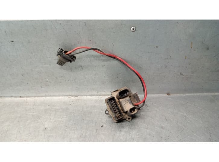 Recambio de resistencia calefaccion para renault megane i grandtour (ka0/1_) 1.9 dti (ka0n) referencia OEM IAM 7701048356 770104