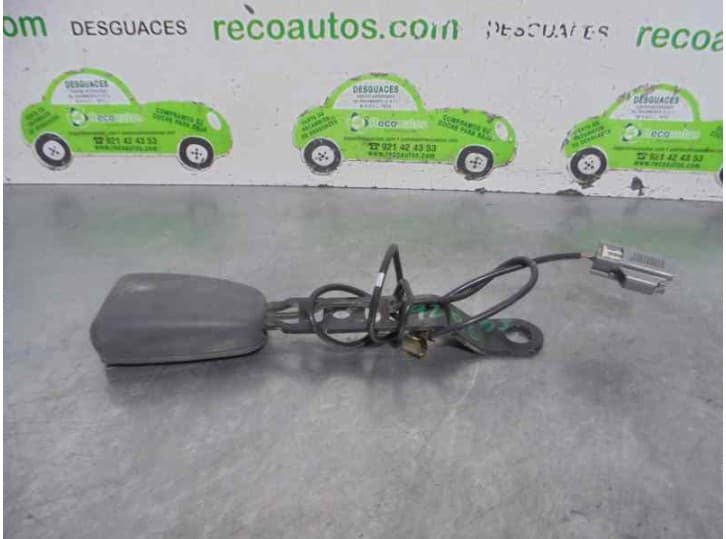 Recambio de enganche cinturon delantero izquierdo para volvo xc90 i (275) 2.5 t awd referencia OEM IAM 2669813 DELANTERO IZQUIER