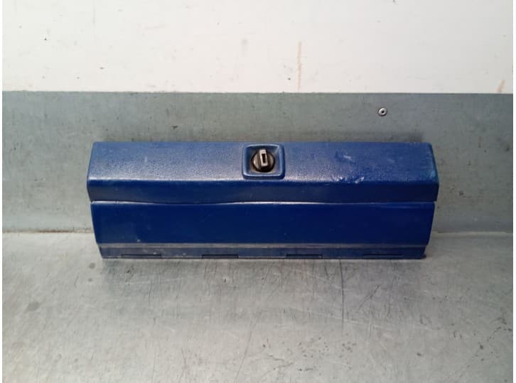 Recambio de guantera para nissan patrol iii/1 station wagon (w160) 3.2 td (w160) referencia OEM IAM 68912C6000 68912C6000