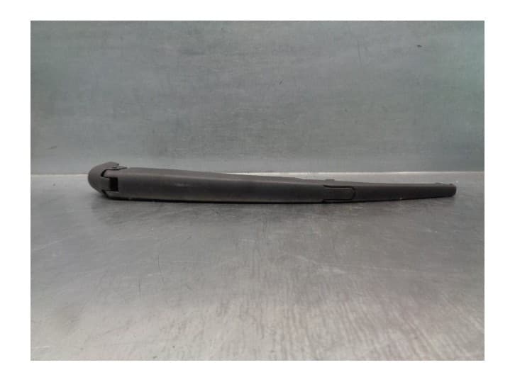 Recambio de brazo limpia trasero para lancia ypsilon (312_) 1.2 (312.pxa1a, 312.yxa1a) referencia OEM IAM 51833786