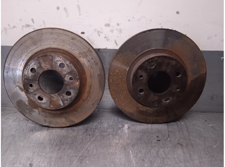Recambio de disco freno delantero para lancia ypsilon (312_) 1.2 (312.pxa1a, 312.yxa1a) referencia OEM IAM 51866265