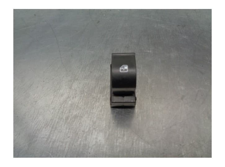 Recambio de mando elevalunas delantero derecho para lancia ypsilon (312_) 1.2 (312.pxa1a, 312.yxa1a) referencia OEM IAM 73550008