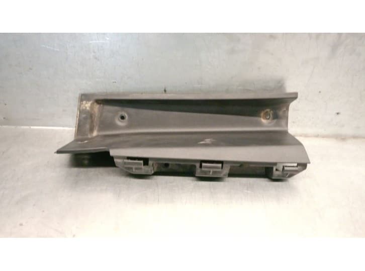 Recambio de embellecedor para renault scénic iv (j9_) 1.5 dci 110 referencia OEM IAM 738585577R 738585577R