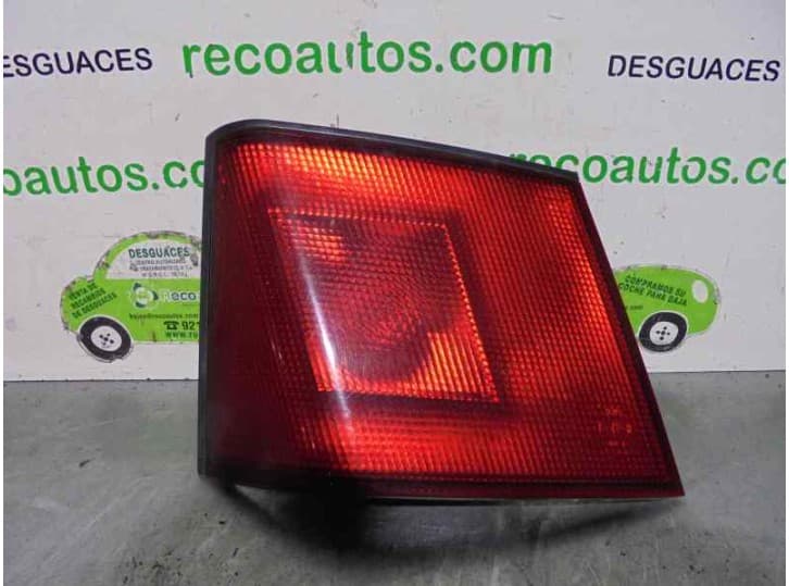 Recambio de piloto trasero porton izquierdo para mitsubishi carisma (da_) 1.8 16v gdi (da2a) referencia OEM IAM MB944543 DE POR