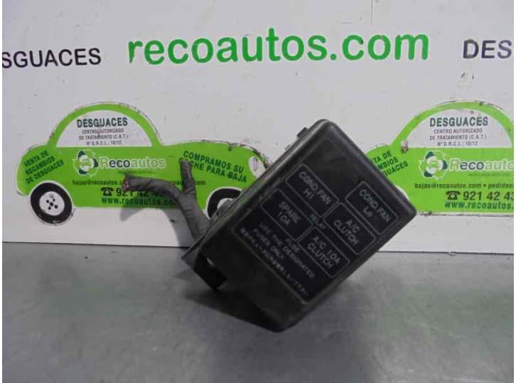 Recambio de caja reles / fusibles para mitsubishi carisma (da_) 1.8 16v gdi (da2a) referencia OEM IAM MB953382