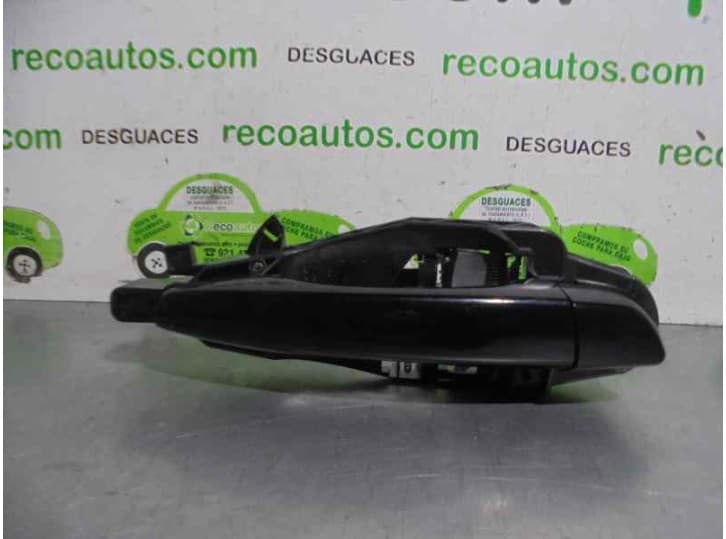 Recambio de maneta exterior delantera derecha para citroën c3 iii (sx) 1.2 thp 110 referencia OEM IAM 9802977180
