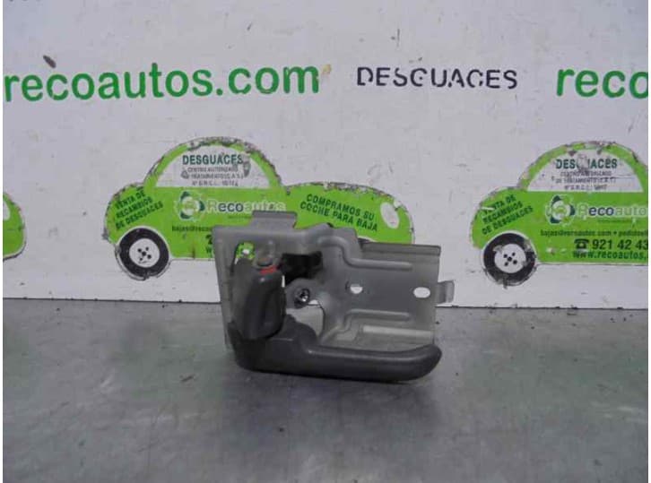 Recambio de maneta interior delantera izquierda para mazda 323 p v (ba) 1.5 16v referencia OEM IAM EA015930309