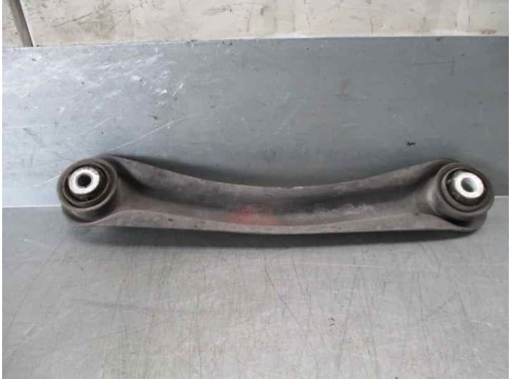 Recambio de brazo suspension superior trasero derecho para mercedes-benz 190 (w201) e 2.3 (201.028) referencia OEM IAM A21035016