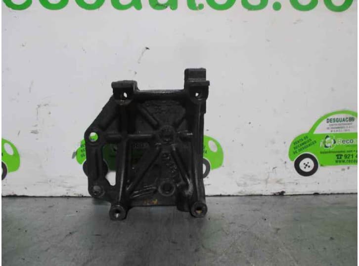 Recambio de soporte motor para kia carnival i (up, fl) 2.9 tdi referencia OEM IAM