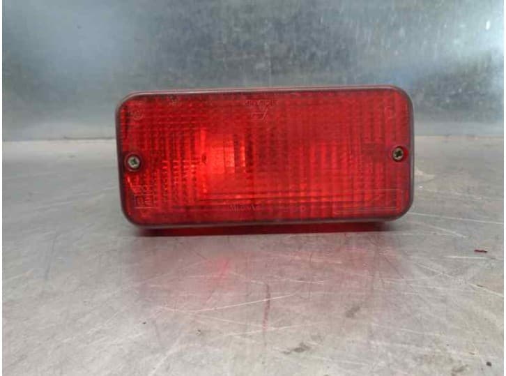 Recambio de faro antiniebla trasero derecho para rover 100 / metro hatchback (xp) 111 c/l/s referencia OEM IAM