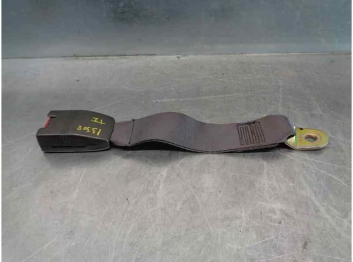 Recambio de enganche cinturon trasero izquierdo para rover 100 / metro hatchback (xp) 111 c/l/s referencia OEM IAM EVL10110