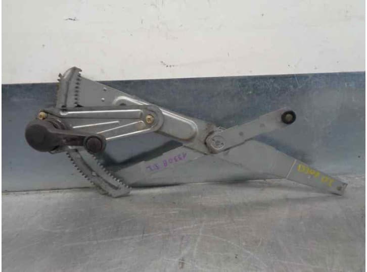 Recambio de elevalunas delantero izquierdo para rover 100 / metro hatchback (xp) 111 c/l/s referencia OEM IAM MANUAL 5 PUERTAS