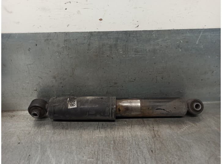 Recambio de amortiguador trasero izquierdo para hyundai i20 i (pb, pbt) 1.4 crdi referencia OEM IAM 553001J00