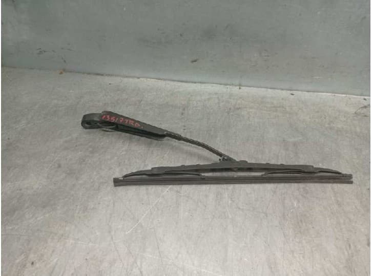 Recambio de brazo limpia trasero para mitsubishi space star monospace (dg_a) 1.3 16v (dg1a) referencia OEM IAM MR416375 MR416375