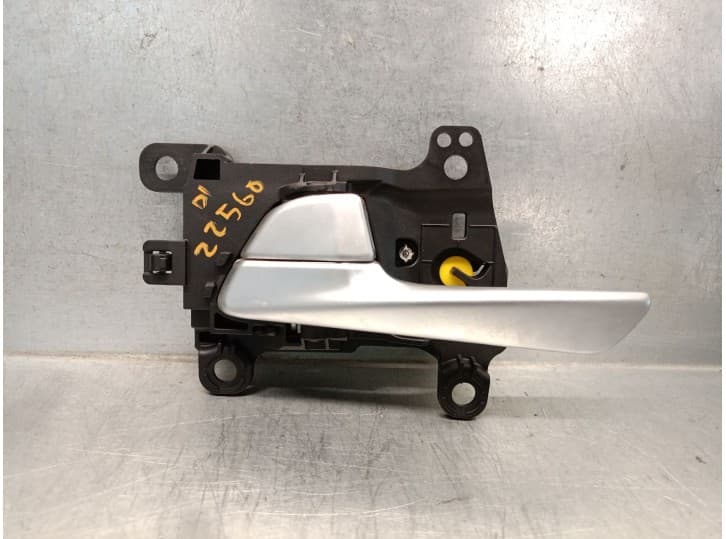 Recambio de maneta interior delantera izquierda para hyundai tucson (tl, tle) 1.6 crdi hybrid 48v referencia OEM IAM 82610D7010V