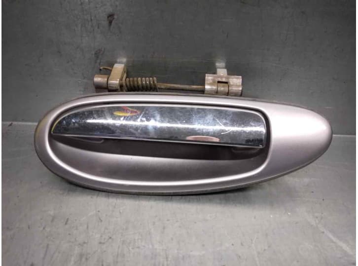 Recambio de maneta exterior trasera izquierda para nissan maxima / maxima qx iv (a32) 3.0 referencia OEM IAM 8260740U17 4 PUERT