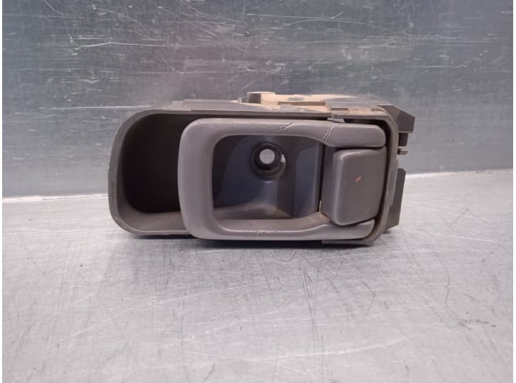 Recambio de maneta interior trasera derecha para nissan pick up (d22) 2.5 di referencia OEM IAM 806702S410 4 PUERTAS