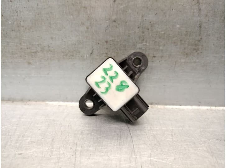 Recambio de sensor impacto para kia niro (de) 1.6 gdi hybrid referencia OEM IAM 95920F2100 95920F2100