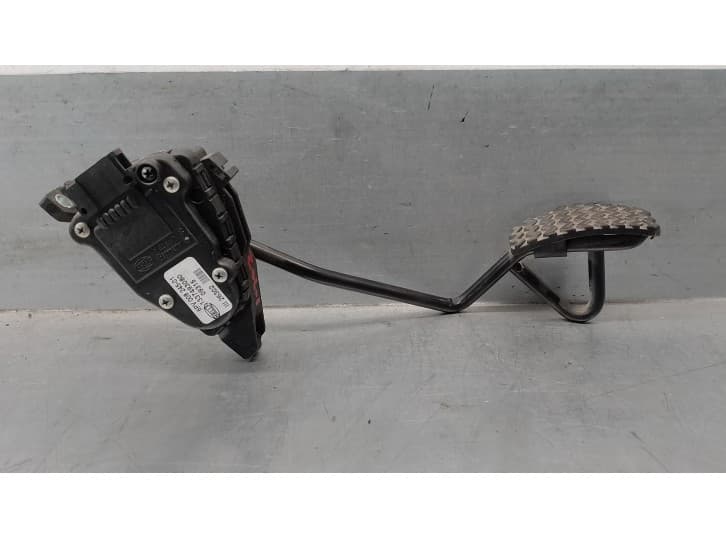 Recambio de potenciometro pedal para peugeot boxer furgoneta (244) 2.2 hdi referencia OEM IAM 1337493080 6PV00824501 HELLA