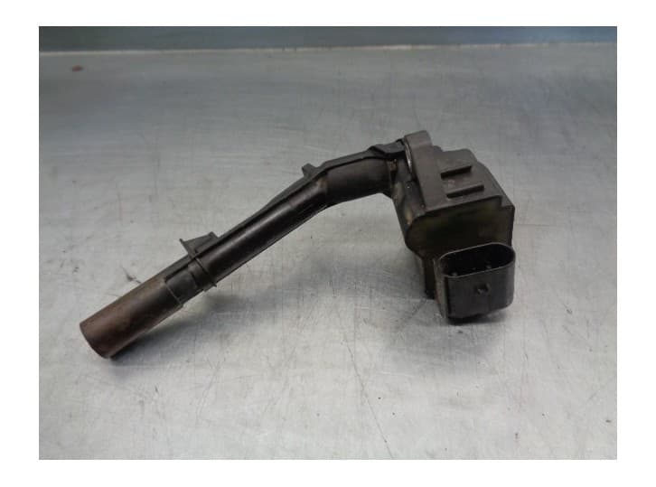 Recambio de bobina encendido para mercedes-benz clase c (w205) lim. 2.0 cgi cat referencia OEM IAM A2749061400 DELPHI