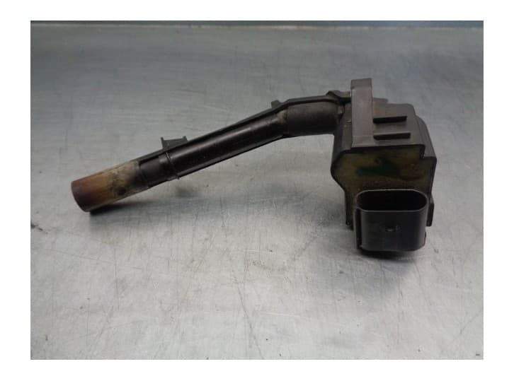 Recambio de bobina encendido para mercedes-benz clase c (w205) lim. 2.0 cgi cat referencia OEM IAM A2749061400 DELPHI