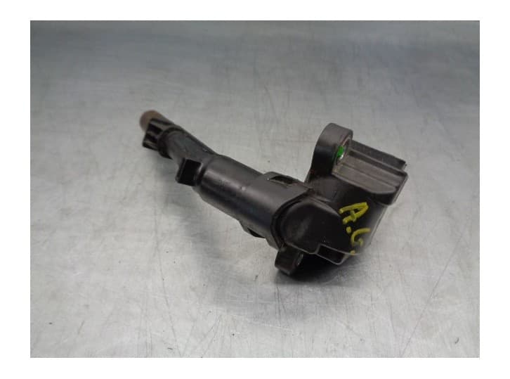 Recambio de bobina encendido para mercedes-benz clase c (w205) lim. 2.0 cgi cat referencia OEM IAM A2749061400 DELPHI
