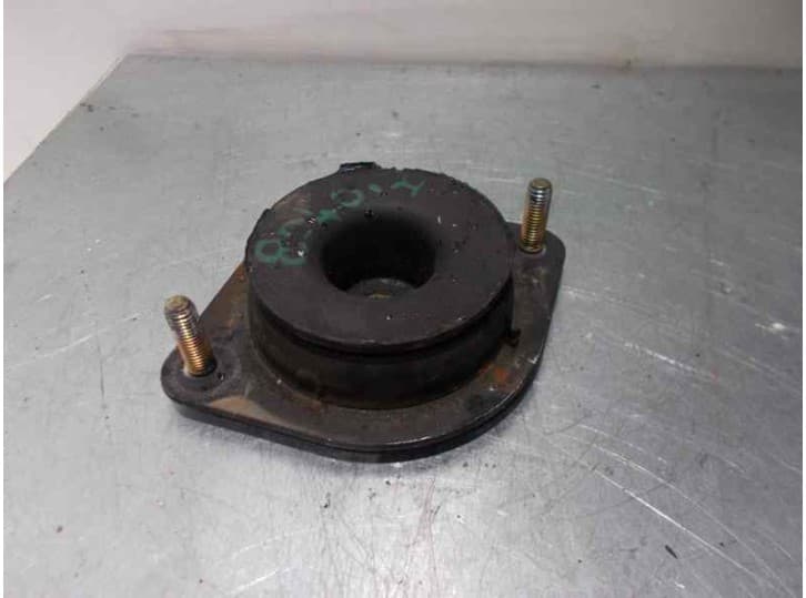 Recambio de soporte motor izquierdo para renault clio i (b/c57_, 5/357_) 1.7 (b/c574) referencia OEM IAM 7700795689