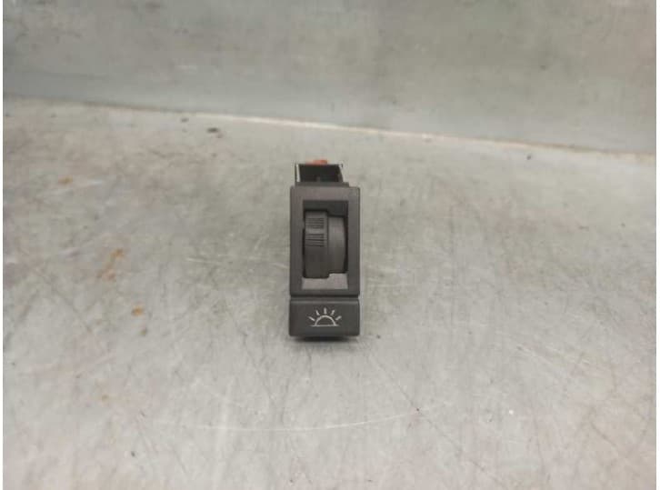Recambio de mando luces salpicadero para lancia zeta (22_) 2.1 td (220aj5) referencia OEM IAM
