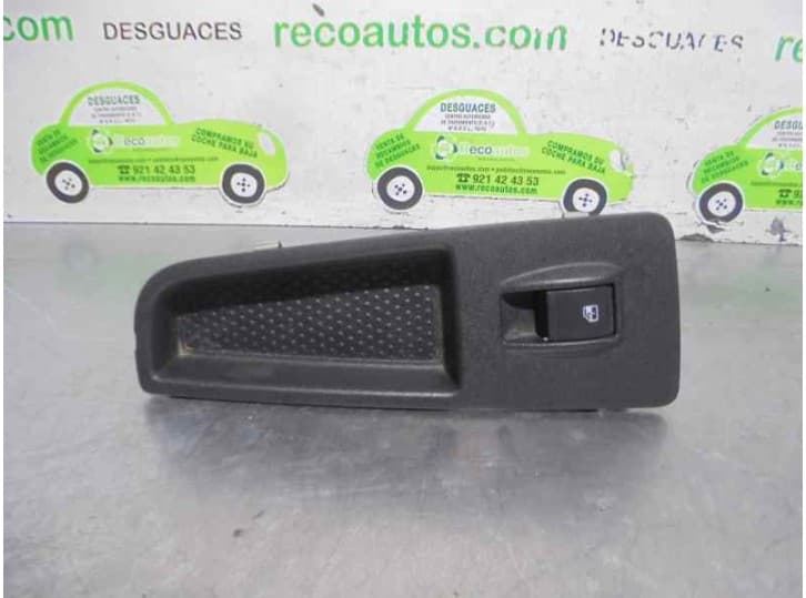 Recambio de mando elevalunas delantero derecho para lancia delta iii (844_) 1.6 d multijet (844.axp1a) referencia OEM IAM 26912A