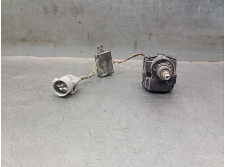 Recambio de motor regulacion faros para santana 300/350 1.6 hdi 4x4 referencia OEM IAM 00728222 00728222