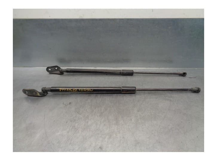 Recambio de amortiguadores maletero / porton para toyota verso (_r2_) 2.0 d-4d (aur20_) referencia OEM IAM 689600F030