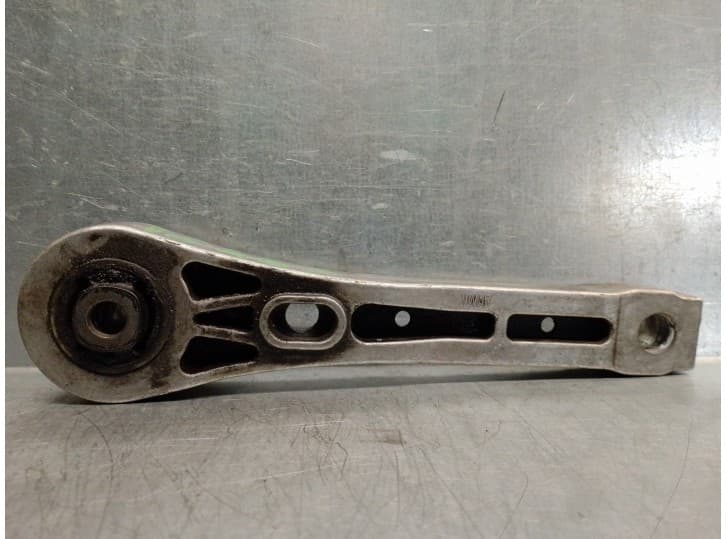 Recambio de soporte motor trasero para volkswagen passat b6 (3c2) 2.0 fsi referencia OEM IAM 3C0199855A
