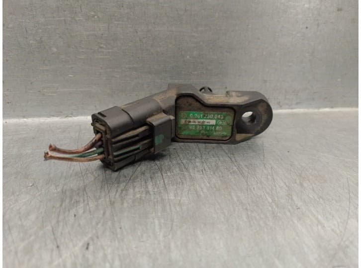 Recambio de sensor presion para peugeot 407 (6d_) 2.0 16v (6drfjc, 6drfje, 6drfjf) referencia OEM IAM 9639381480 0261230043 BOSC