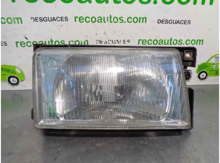 Recambio de faro derecho para volkswagen polo ii (86c, 80) 1.3 cat referencia OEM IAM