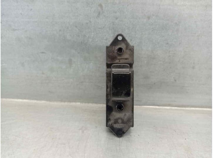 Recambio de mando elevalunas trasero derecho para mitsubishi outlander ii (cw_w) 2.0 di-d (cw8w) referencia OEM IAM 8608A183