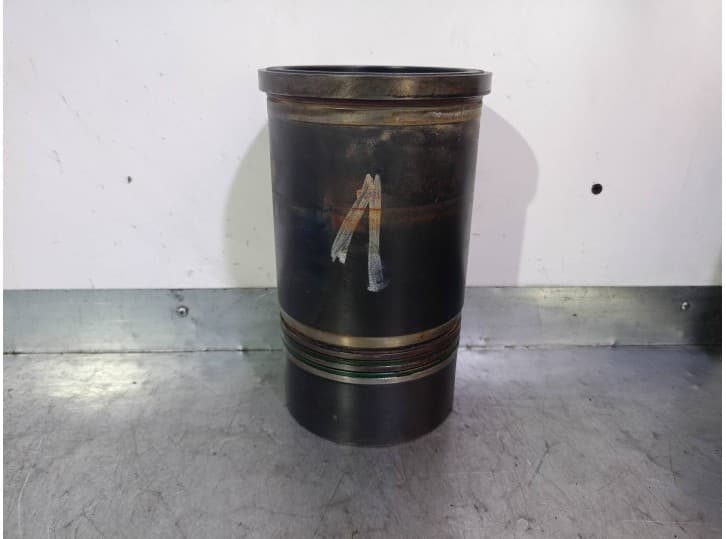 Recambio de despiece motor para liebherr grua ltm 1055 ltm 1055/3.1 referencia OEM IAM 9270833