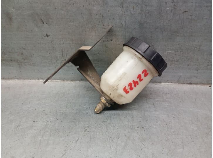 Recambio de deposito liquido frenos para santana 300/350 1.6 hdi 4x4 referencia OEM IAM 9HX 9HX